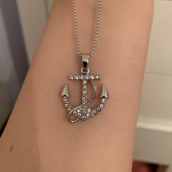 Silver jeweled anchor necklace - Picture 2 of 2